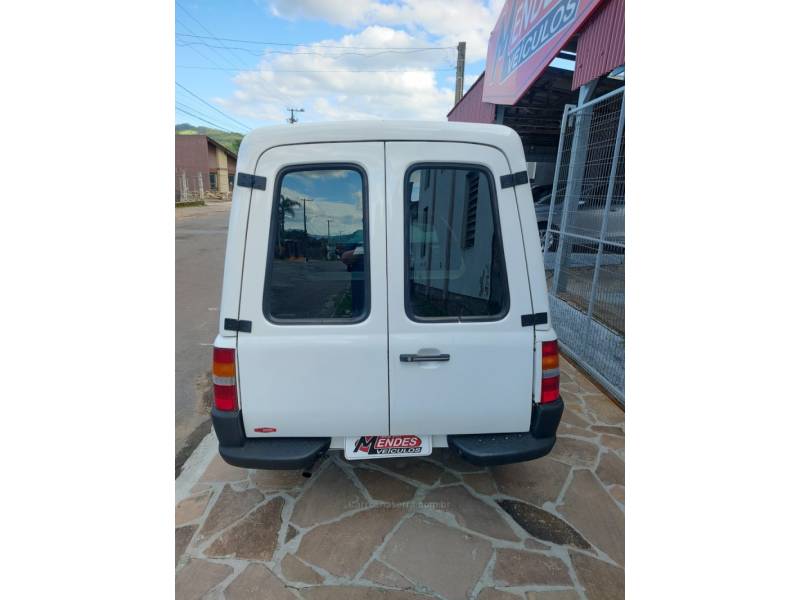 FORD - COURIER - 2008/2008 - Branca - R$ 34.900,00