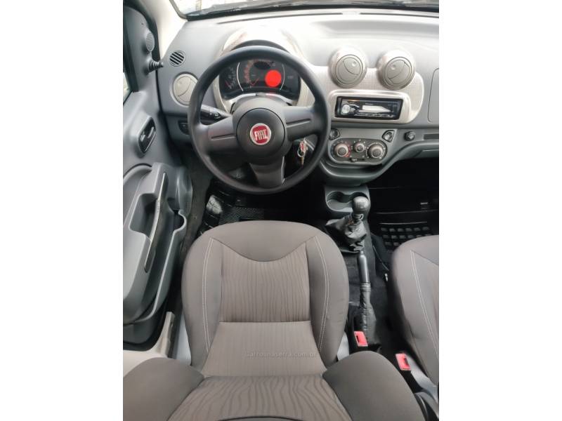 FIAT - UNO - 2012/2012 - Preta - R$ 33.900,00