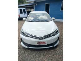 TOYOTA - COROLLA - 2017/2018 - Branca - R$ 109.900,00