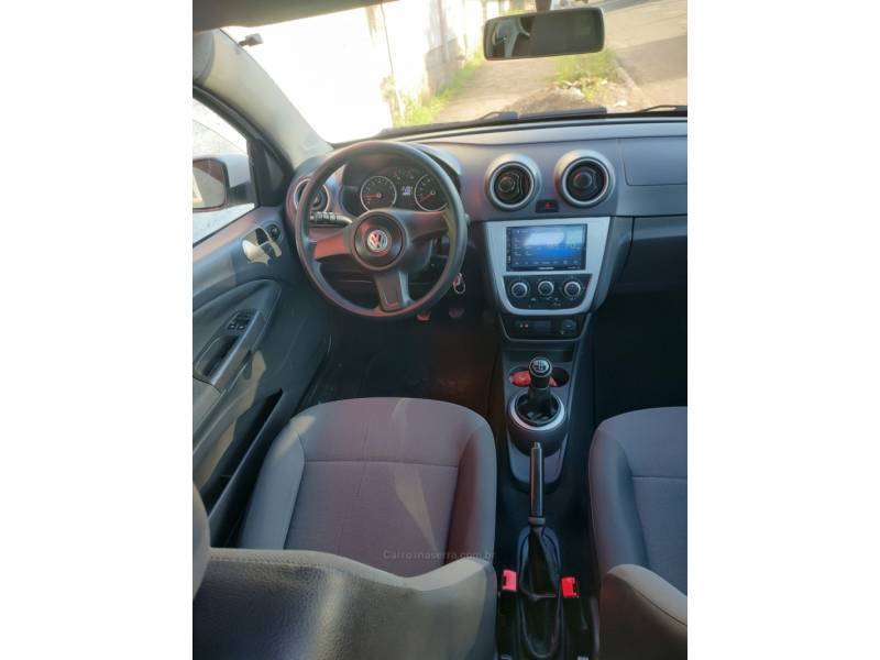 VOLKSWAGEN - SAVEIRO - 2011/2011 - Branca - R$ 42.900,00