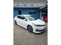 TOYOTA - COROLLA - 2017/2018 - Branca - R$ 109.900,00