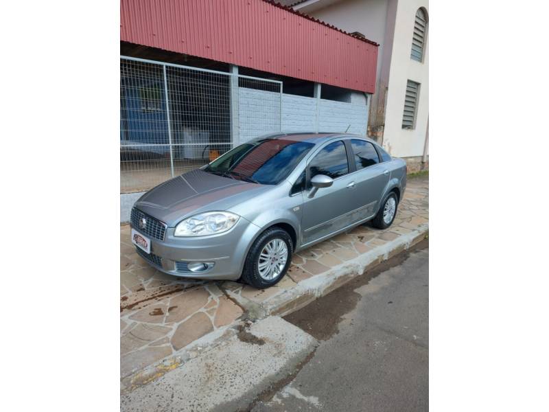 FIAT - LINEA - 2013/2013 - Cinza - R$ 36.900,00