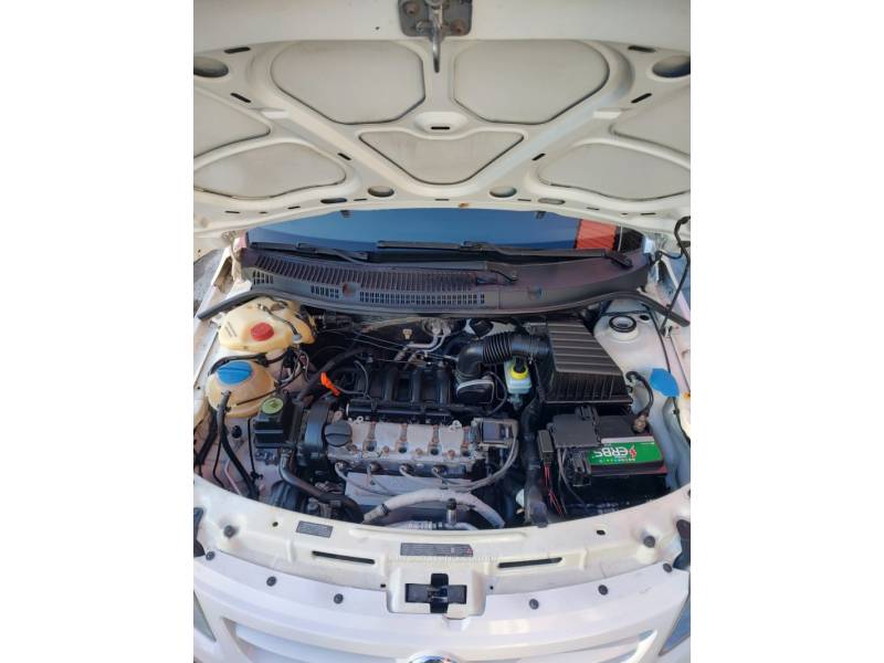 VOLKSWAGEN - SAVEIRO - 2011/2011 - Branca - R$ 42.900,00