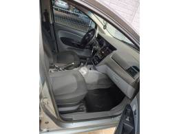 FIAT - LINEA - 2013/2013 - Cinza - R$ 36.900,00