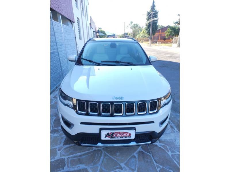 JEEP - COMPASS - 2017/2018 - Branca - R$ 102.900,00