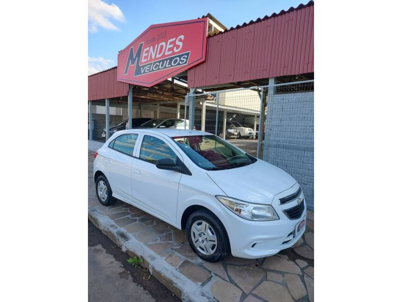 CHEVROLET - ONIX - 2016/2016 - Branca - R$ 48.900,00