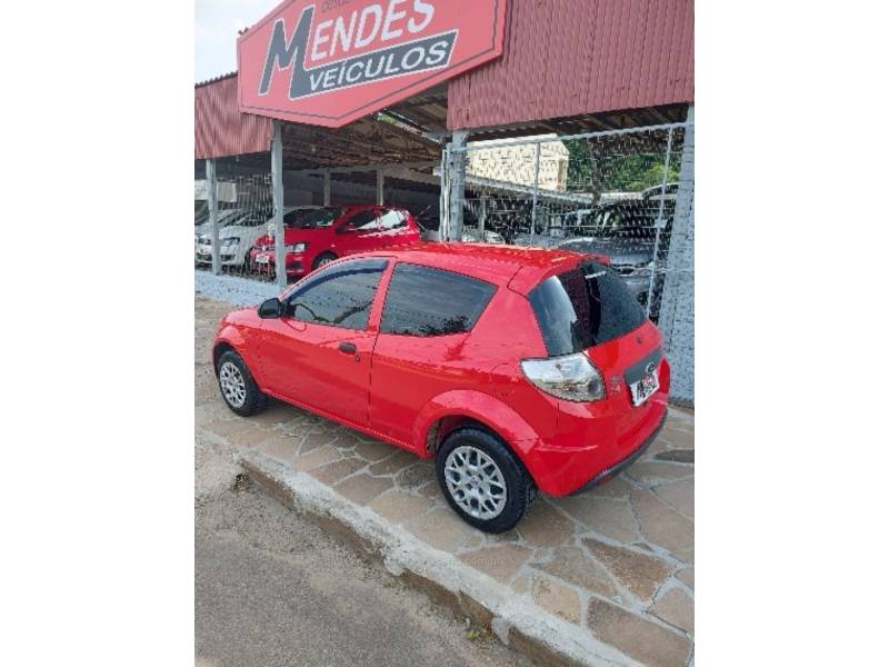 FORD - KA - 2013/2013 - Vermelha - R$ 26.900,00