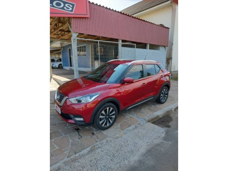 NISSAN - KICKS - 2018/2019 - Vermelha - R$ 87.900,00
