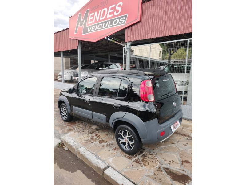 FIAT - UNO - 2012/2012 - Preta - R$ 33.900,00