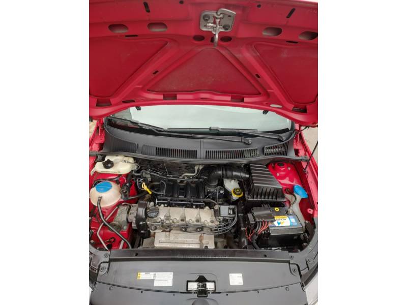 VOLKSWAGEN - FOX - 2017/2017 - Vermelha - R$ 54.900,00