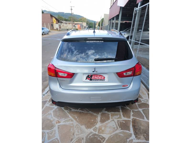 MITSUBISHI - ASX - 2013/2013 - Prata - R$ 69.900,00