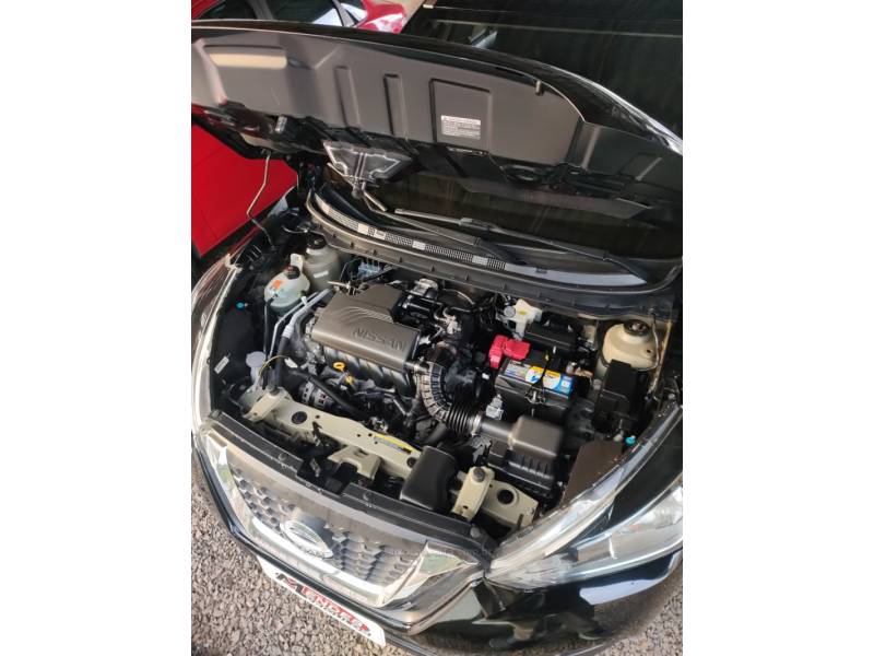 NISSAN - KICKS - 2018/2019 - Preta - R$ 89.900,00